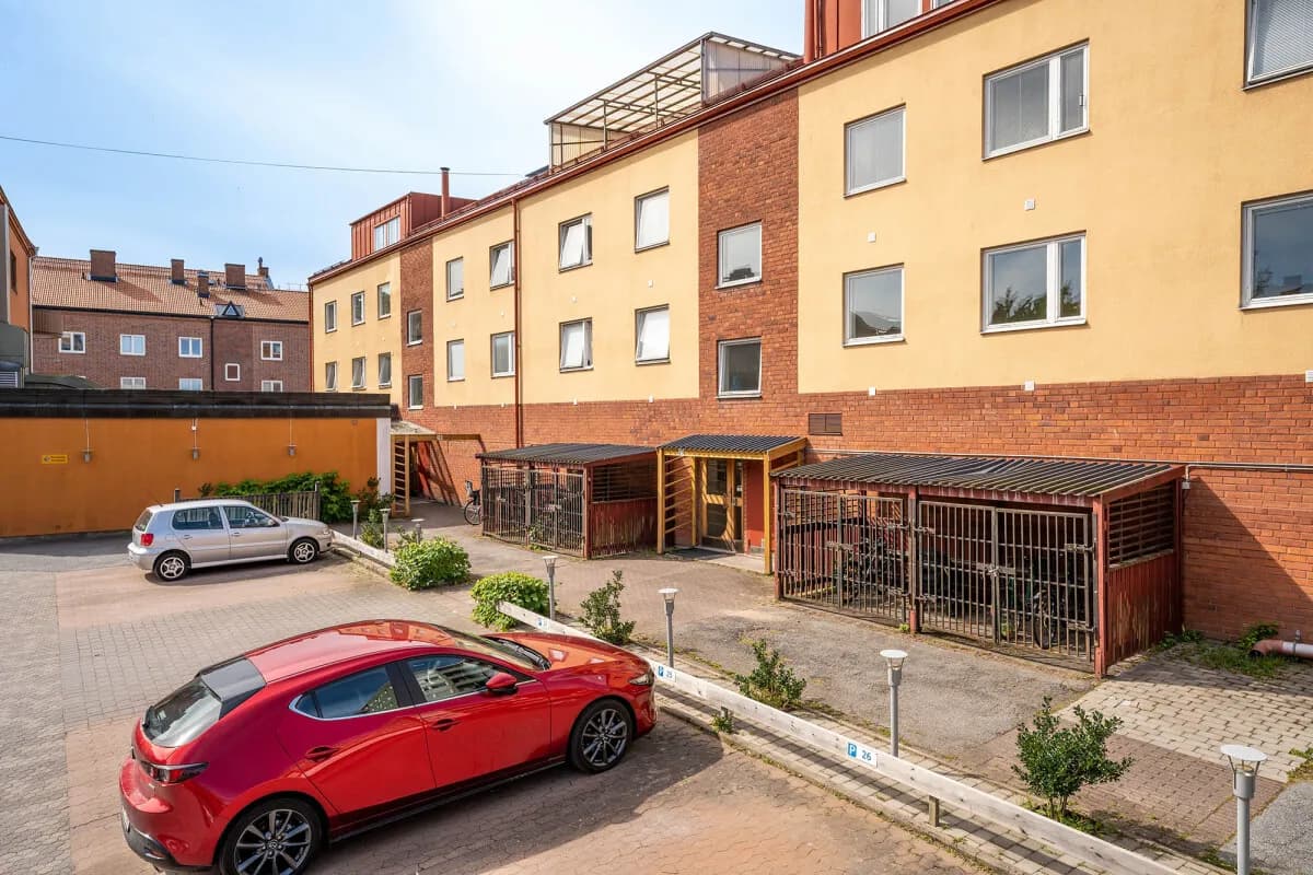 Property image 4