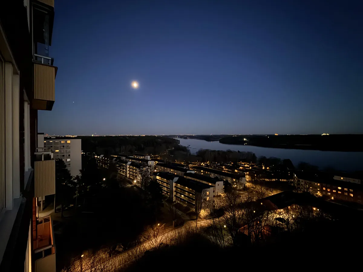 Hyreslägenhet på Hässelby i hasselby