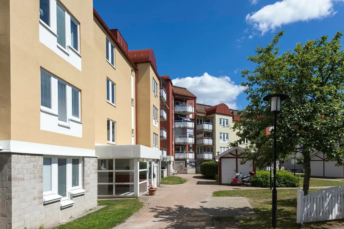 Property image 8
