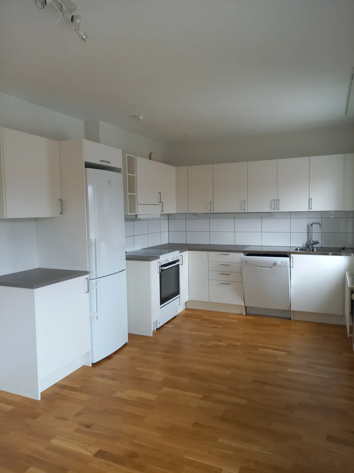 Hyreslägenhet på Sandviken i sandviken