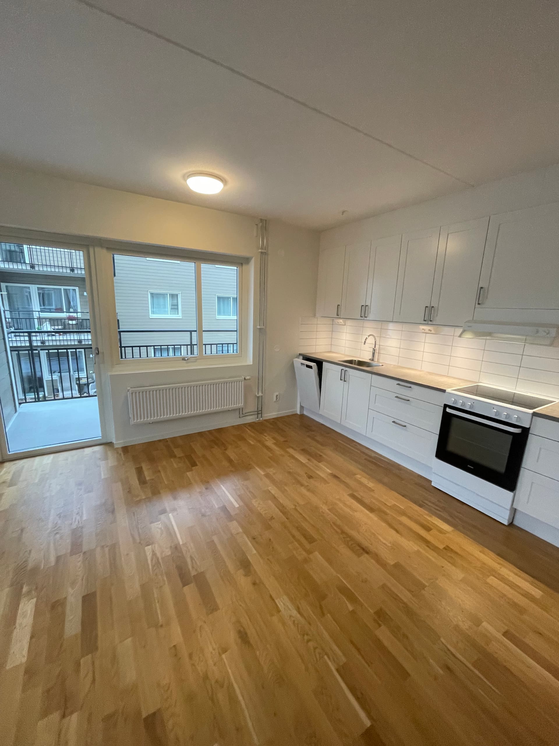 Hyreslägenhet på Romelanda i romelanda