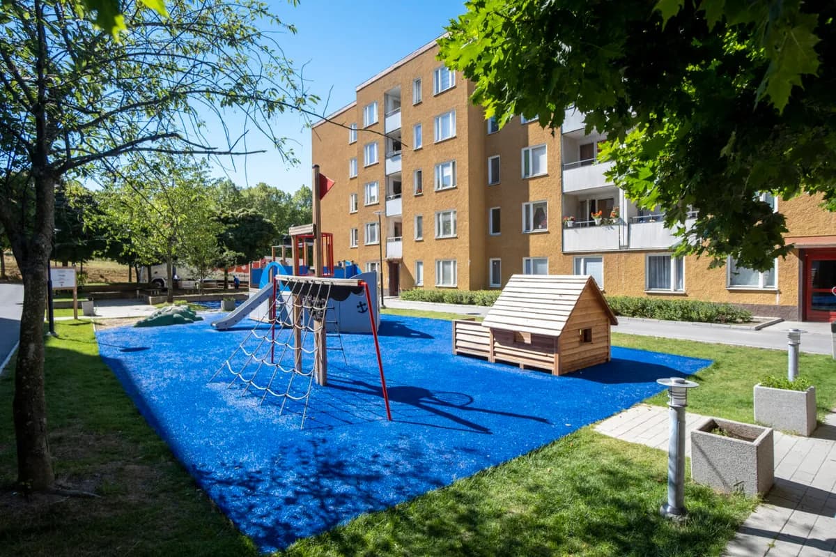 Hyreslägenhet på Vårby i varby