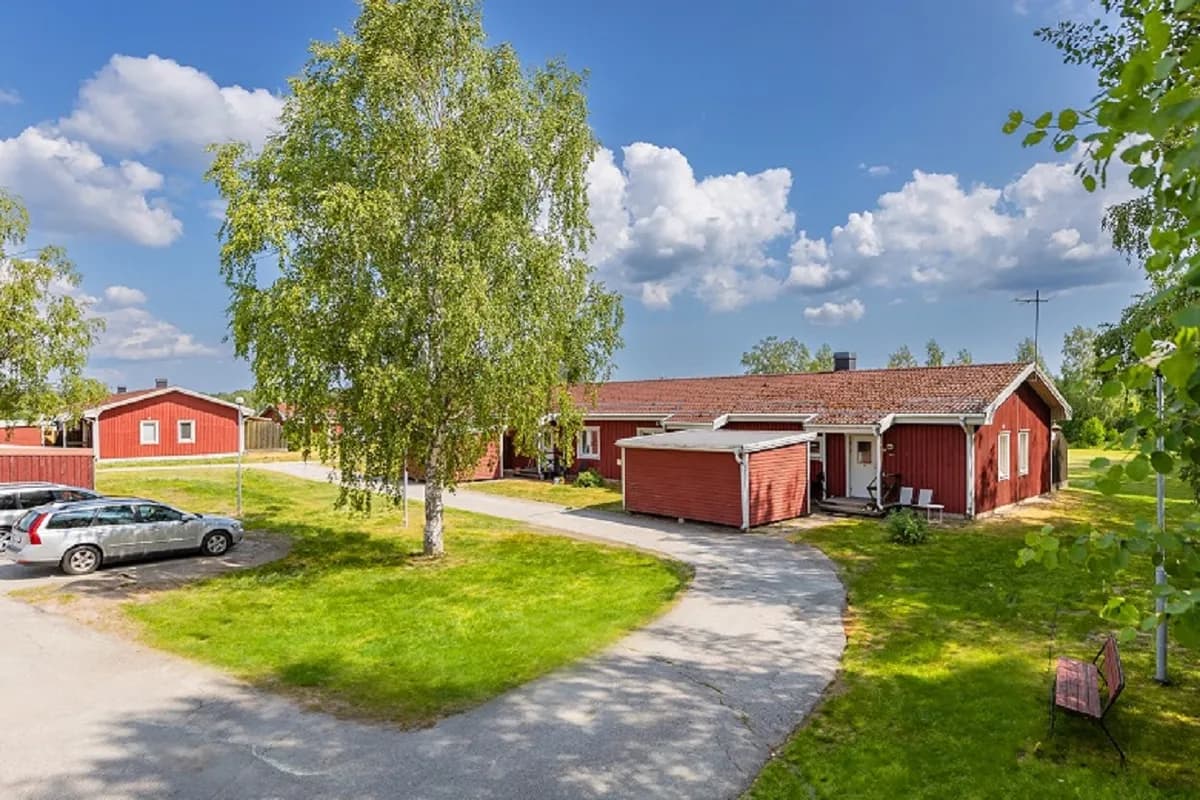 Lägenhet på Sjövägen i Lingbo