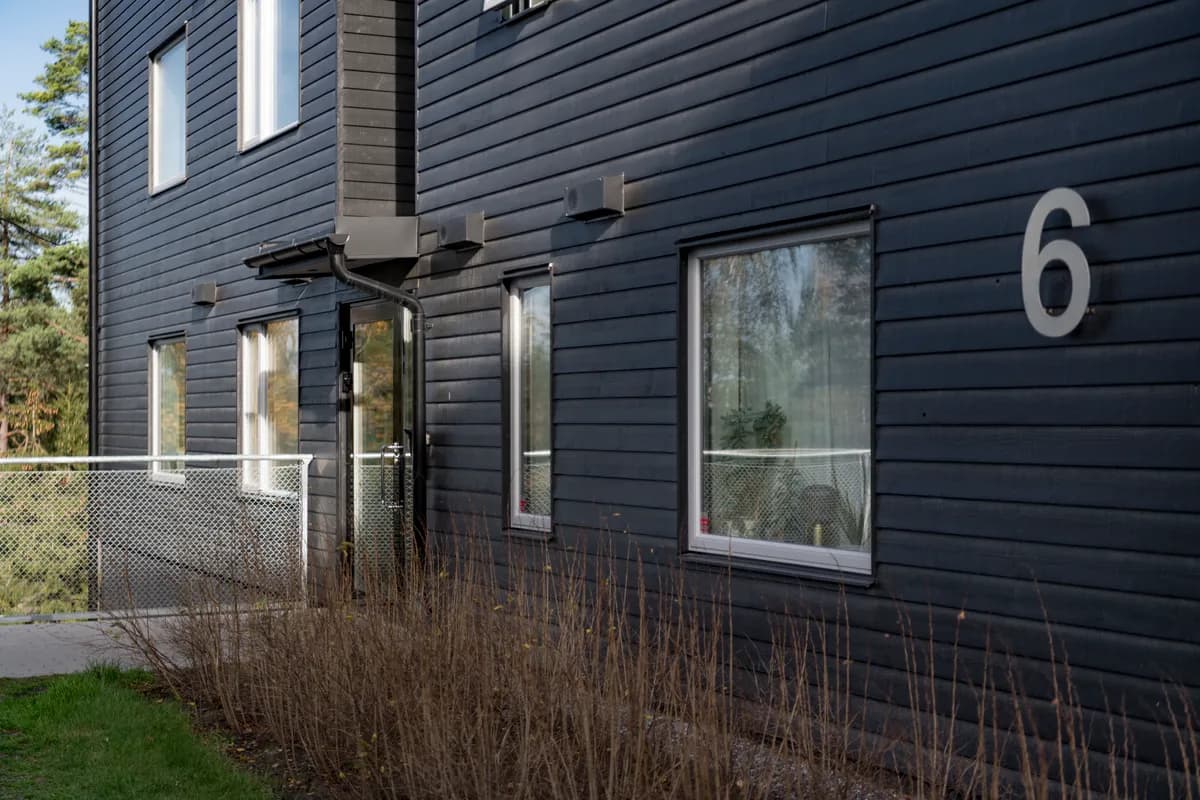 Lägenhet på Tant Gröns Väg i Uttran