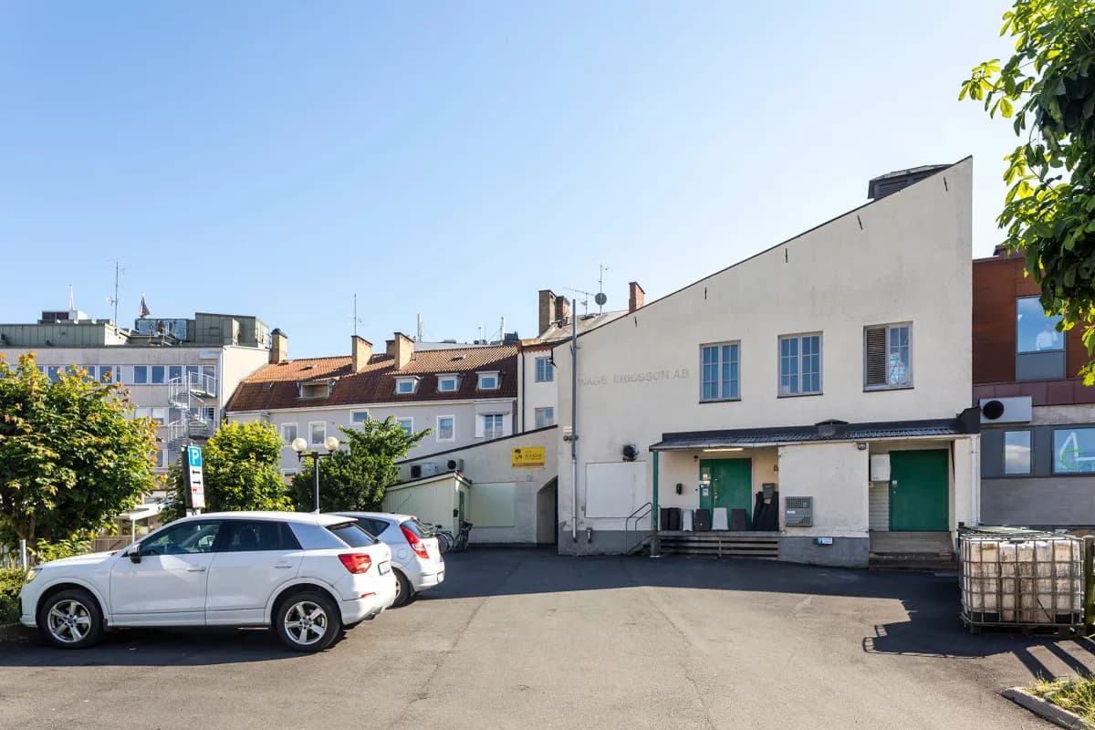 Property image 8