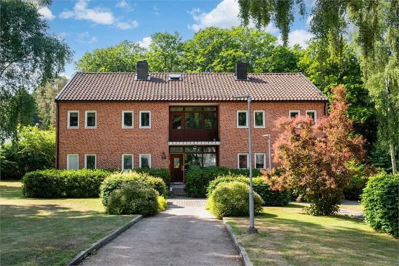 Hyreslägenhet på Hisings Backa i hisings-backa